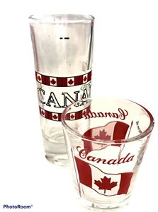 Canada Shot gafas3 Ou y 2 Ou lote de 2 diseño de bandera nacional memorabalia de viaje - Imagen 1 de 1