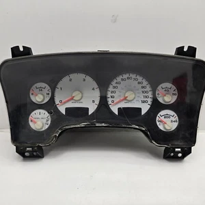 Dodge Ram 2500 318 k 2004-2005 cuadro de instrumentos poco kilometraje P56051106ag - Imagen 1 de 8