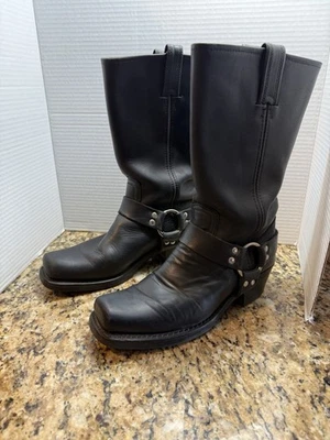 Frye women’s black leather iconic Harness 12R boots. Size 9 Need to be polished - Image 1 of 4
