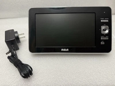 RCA Digital TV DPTM70R Portable 7" LCD Built-In Speakers Case See Description - Image 1 of 4