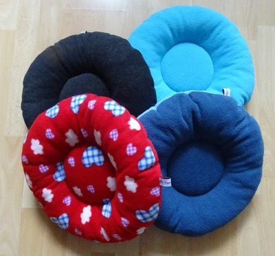 CREATIVE SCHNUTE Kuschelnest (Donuts) / Kissen für Meerschweinchen und andere Nager