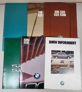 Lote de folletos de venta vintage BMW 518 520 525 528i impresión alemana en inglés - Imagen 1 de 10