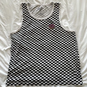 Y2K Checkerboard Tank Top Donut Patch Emo Skater Sleeveless Tee Men’s Size Large - Picture 1 of 7