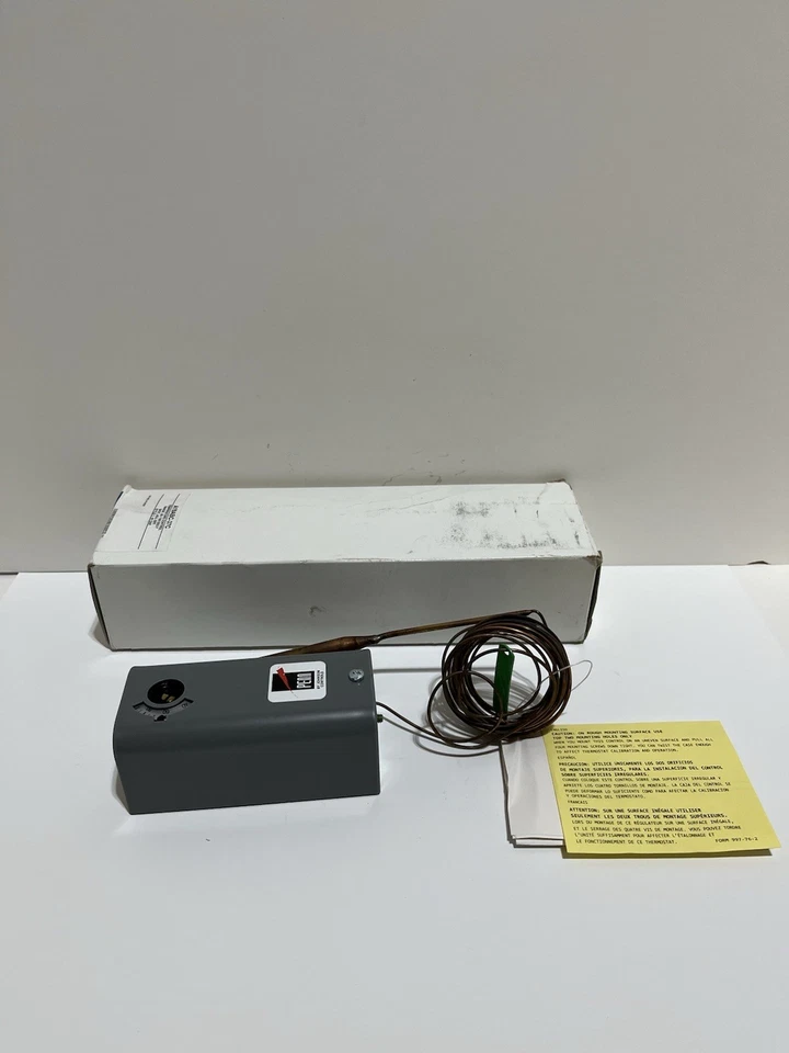 JOHNSON CONTROLS A19ABC-37C Temperature Controller Revision B NEW IN BOX - Image 1 of 4