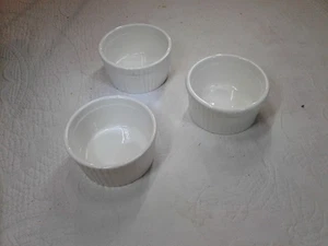 Vintage Stangl CookRite 60's Three 4" x 2" WhiteRamekins - Picture 1 of 1