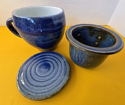 Caneca de grés World Market 3 peças infusor xícara de chá azul filtro coaster - Imagem 1 de 4