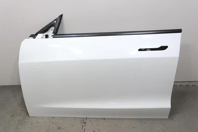 2021 - 2023 TESLA MODEL 3 FRONT LEFT DRIVER SIDE DOOR SHELL OEM WHITE_PPSW - Image 1 of 4