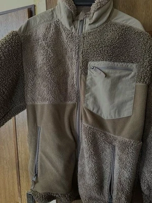 Инженерная одежда UNIQLO флисовая куртка бежевый карман на молнии #EL ZCA - Изображение 1 из 3