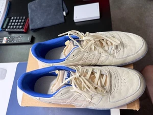 Zapatos deportivos para hombre ASICS Skyhand OG 200 roble pálido vainilla 1203A613 talla EE. UU. 10,5 - Imagen 1 de 5