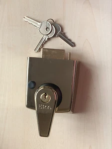 Era 193 Deadlocking Cyl Nightlatch PB (193-31) Double Locking Nightlatch.AD1. - Picture 1 of 9
