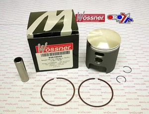 WOSSNER 64.5mm PISTON KIT SUZUKI TS185 74-77, TC185 71-81, DS185 78-80 - Picture 1 of 1