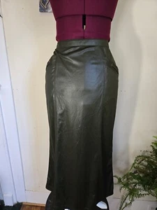 Vtg 80's Vegan Green Leather Skirt Sz 10 MadeInCanada Baddie - Picture 1 of 13