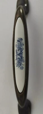 Offerta Maniglia f Blu Porcellana Mobili Anta Sportello Cucina,Camera,Bagno 96mm - Immagine 1 di 3