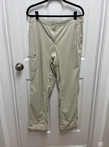 LL Bean Women's Water-Repellent Comfort Trail Pants Mid-Rise Straight Sz 4 Khaki - Picture 1 of 8