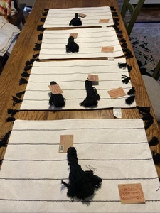 SET OF 4 White Black Stripes & Tassels Robert Stanley Placemats 5 Napkin Rings - Picture 1 of 9