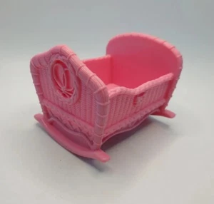 Fisher Price Loving Family Dollhouse Twin Baby Girl Crib Cradle 2004 Replacement - Picture 1 of 7