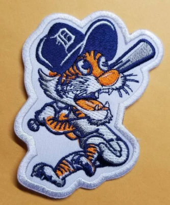 THEPATCHGUY Detroit Tigers Paws Embroidered Patch 3x3.75"
