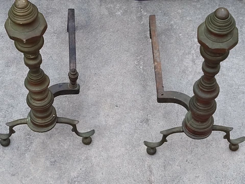 Antique Pair Chippendale? Federal Style Brass & Iron Fireplace Andirons Cover