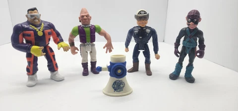 Lot of 4 Vintage 1989 Kenner Police Academy Action Figures Cover