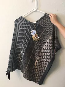 ❤️100% Baby Alpaca Poncho made In PERU, BRAND NEW With tags🌸 Shaw - Picture 1 of 8