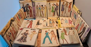 Lote de 32 pantalones de costura vintage McCall's Simplicity Butterick años 70+ - Imagen 1 de 14