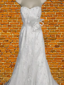 MAGGIE SOTTERO COUTURE WEISSES HOCHZEITSKLEID UK 10 TRÄGERLOS PERLEN SCHLEPPE GÜRTEL - Bild 1 von 10