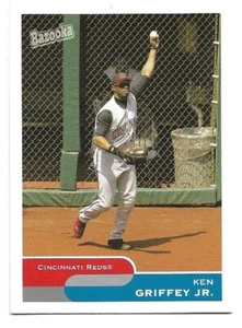 Ken Griffey Jr 2004 Topps Bazooka Fielding Variation #139 Cincinnati Reds - Picture 1 of 2