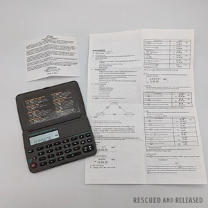 !FUNCIONA! Banco de datos vintage años 90, calculadora, reloj - 50 memorias/con instrucciones - Imagen 1 de 7