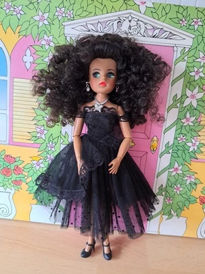 MUÑECA SINDY ÚNICA MODERNA PERSONALIZADA de "X-JULES" - IMPECABLE Y LIMPIO ESTADO. Foto 1 de 4