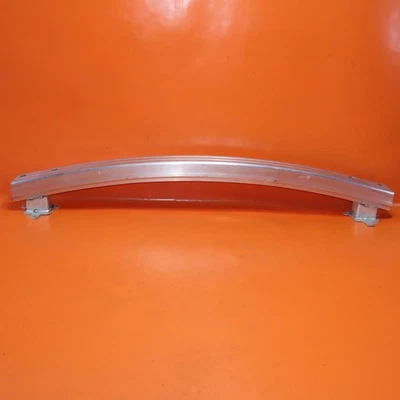 CHRYSLER PACIFICA REFUERZO TRASERO 2017 2018 2019 2020 2021 2022 68227673AB Foto 1 de 4