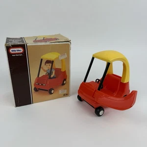 Vintage Little Tikes Puppenhaus-großes gemütliches Coupe-Auto in rot/gelb 1990er Spielzeug 6 Zoll - Bild 1 von 6