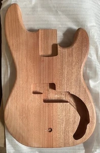 BexGears DIY Bassgitarrenkörper okoume Korpus (gebrauchter Artikel) - Bild 1 von 2
