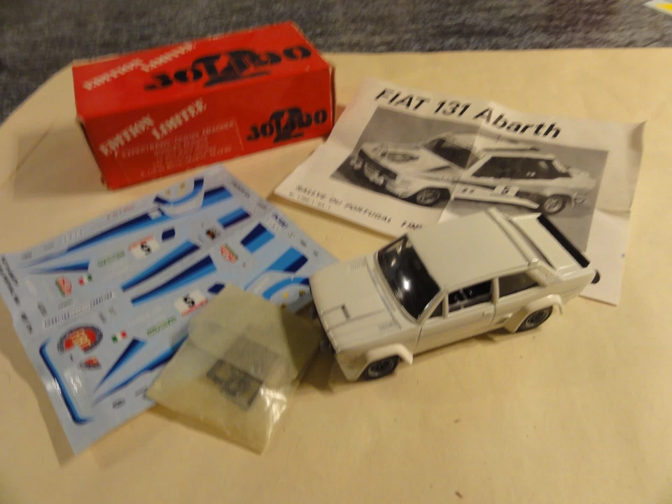 SOLIDO 2 TOP 43 ref : 1704, Kit, Fiat 131 Rallye PORTUGAL 80 - Photo 1/1