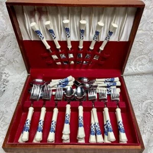 Vintage, 36-pc Oxford Hall Japan Blue Willow Flatware, Service for 6 with Box - Picture 1 of 12