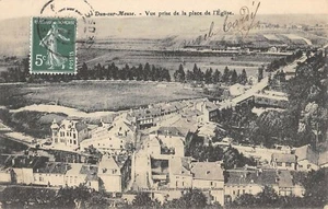 CPA 55 DUN SUR MEUSE VUE PRISE DE LA PLACE DE L'EGLISE - Picture 1 of 1