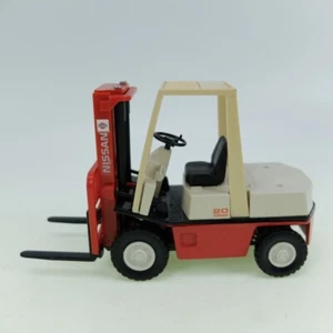 Nissan 20 Forklift DIAPET g 128 1:24 - Picture 1 of 4