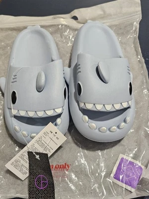 Sandalias 10 chanclas Shark Teeth azules para hombre talla 7,5 para mujer UE 40-41 Foto 1 de 4