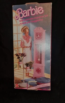 MATTEL BARBIE - ARREDI PER SOGGIORNO VINTAGE ANNI 70' - Immagine 1 di 3