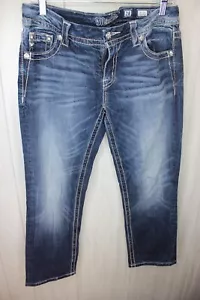 Miss Me Mid Rise Easy Crop Semi Distressed Jeans Größe 28x27 - Bild 1 von 7