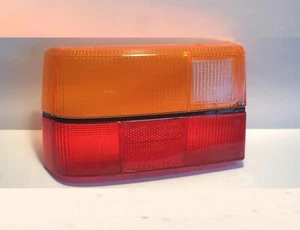 PLASTICA PER FANALE POSTERIORE SINISTRO PER FIAT CROMA dal 1985>1989 ALTISSIMO - Foto 1 di 2