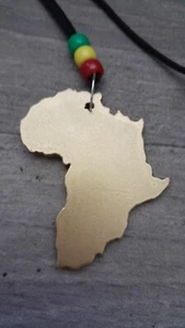 RASTA AFRICA - Collar/colgante diseño tamaño 6cm X 5cm aprox ENTREGA RÁPIDA REINO UNIDO - Imagen 1 de 14