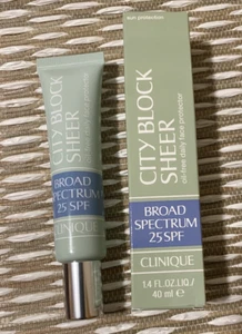Clinique City Block Sheer FPS 25 1,4 oz / 40 ml tamaño COMPLETO NUEVO en caja - Imagen 1 de 7
