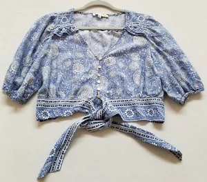 C&C California Blouse Womens Medium Blue White Floral Short Sleeve Tie Front Top - Picture 1 of 13
