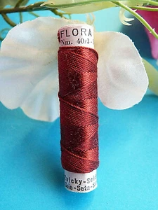Superb Bobbin Silk Thread 'Flora' Rust ZWICKY No. 671 - Picture 1 of 2