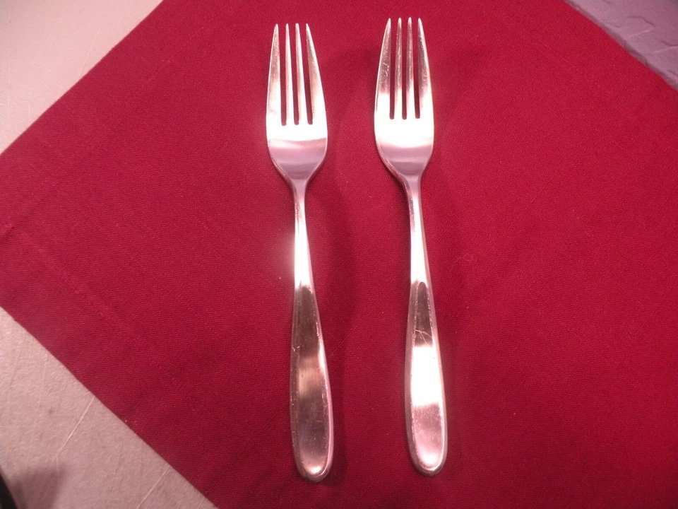 Set Of 2 Splendide Danica  Dinner Forks Stainless 7 3/4 GA3 - Image 1 of 4