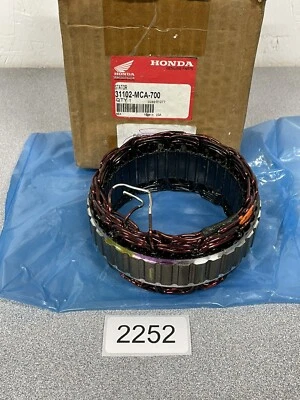 Nuevo Genuino OEM Honda Goldwing Estator Bobina 31102-MCA-700 GL1800 2002-05 Foto 1 de 4