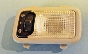 Innenleuchte, Deckenleuchte für Toyota Aygo 1. Gen. 2005 - 2014, Cit. C1, P. 107 - Bild 1 von 3