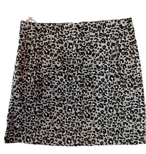 Falda Corta LOFT Leopardo Estampado Animal Talla 10 Forrada Falda Elástica - Imagen 1 de 8