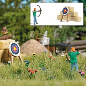 Busch 7865 HO Scale Archery Range - Figure with Bow, Target, Hay Bales - Picture 1 of 1