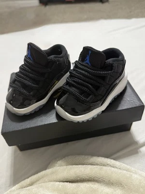Jordan 11 ретро низкий - Изображение 1 из 4